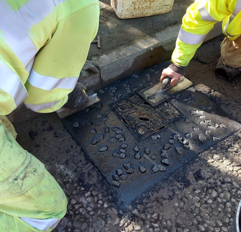 Permafyx l273 permanent asphalt repair mastic hra meon uk